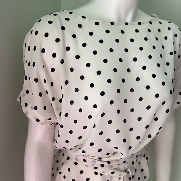 Express Black and White Polka Dot Belted Blouse XS - Picture 2 of 7